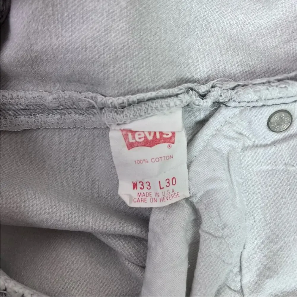 Vintage Levi's 501 Jeans Mens W33 L30 Straight Leg Light Wash Made in USA